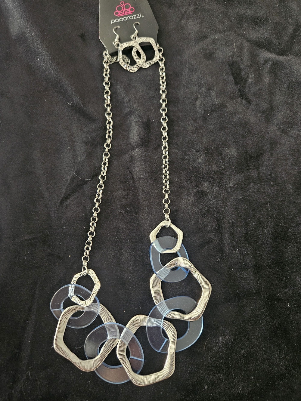 paparazzi Silver and Light Blue Interlocking Statement Necklace